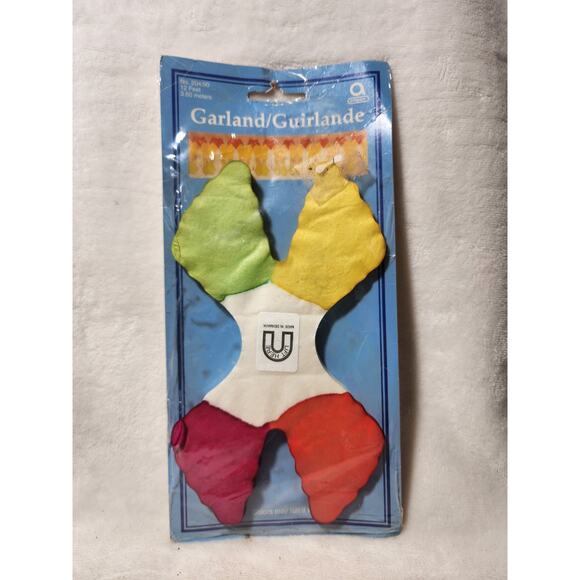 Vintage Honeycomb Paper Tabletop & Garland Wedding, Baby, Showers, Easter Spring - Picture 3 of 8